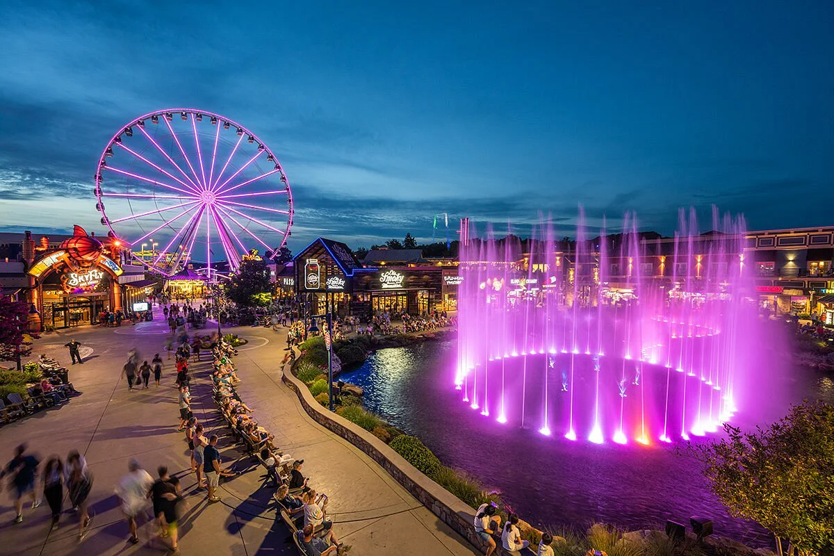 Pigeon Forge cabin near Smoky Mountain attractions