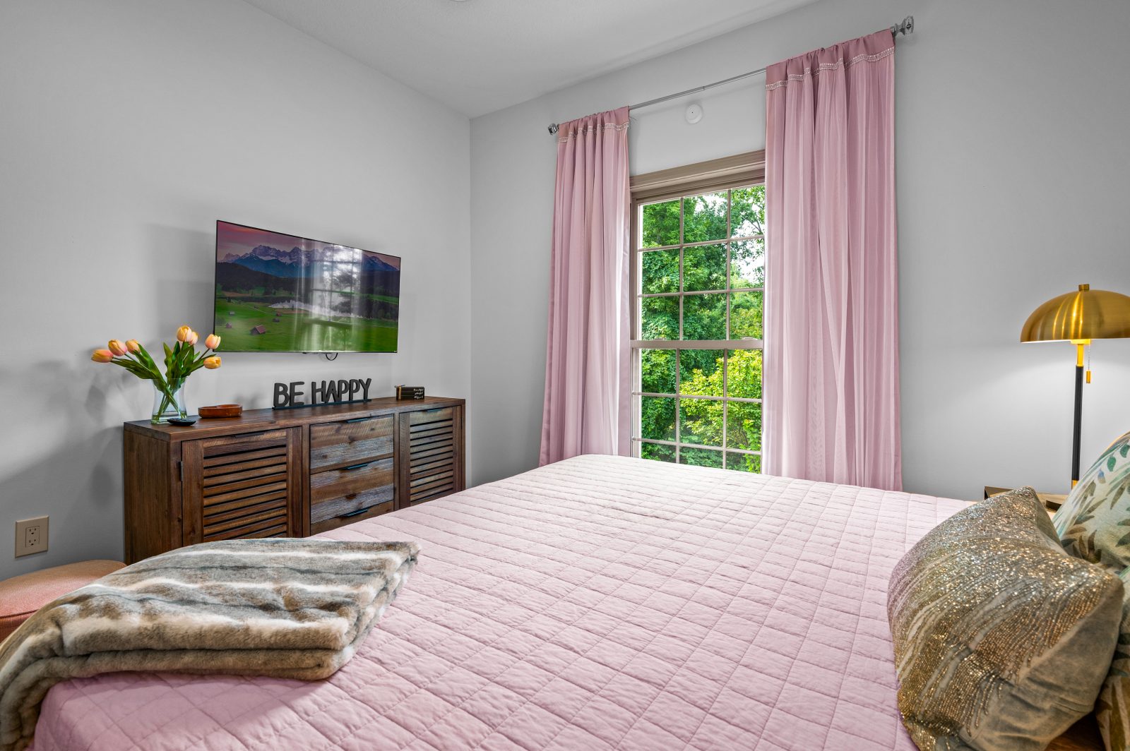Whispering Pines Retreat